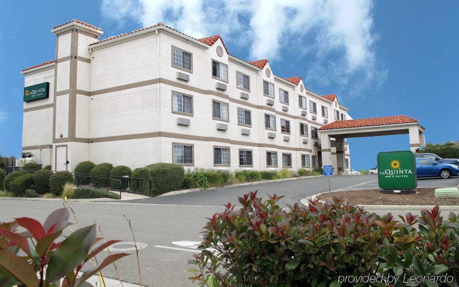 Travelodge By Wyndham Stockton Exterior foto